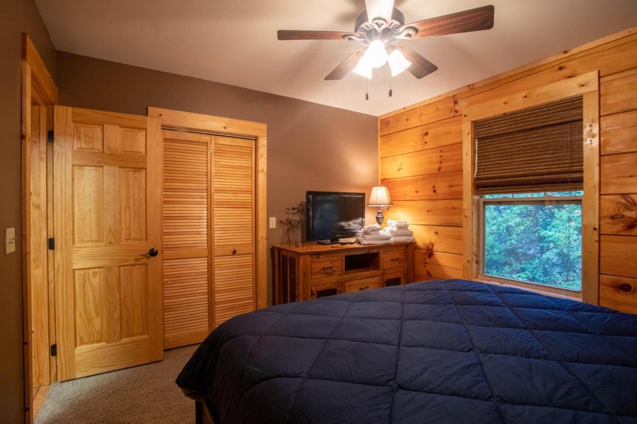 Firefly Cabin Banner Elk Exterior photo